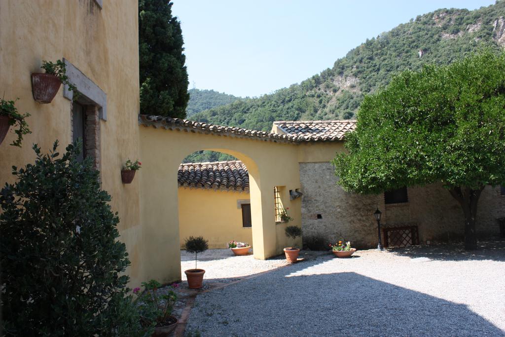 Azienda Agrituristica Biologica Il Querceto Santa Severina Exterior foto